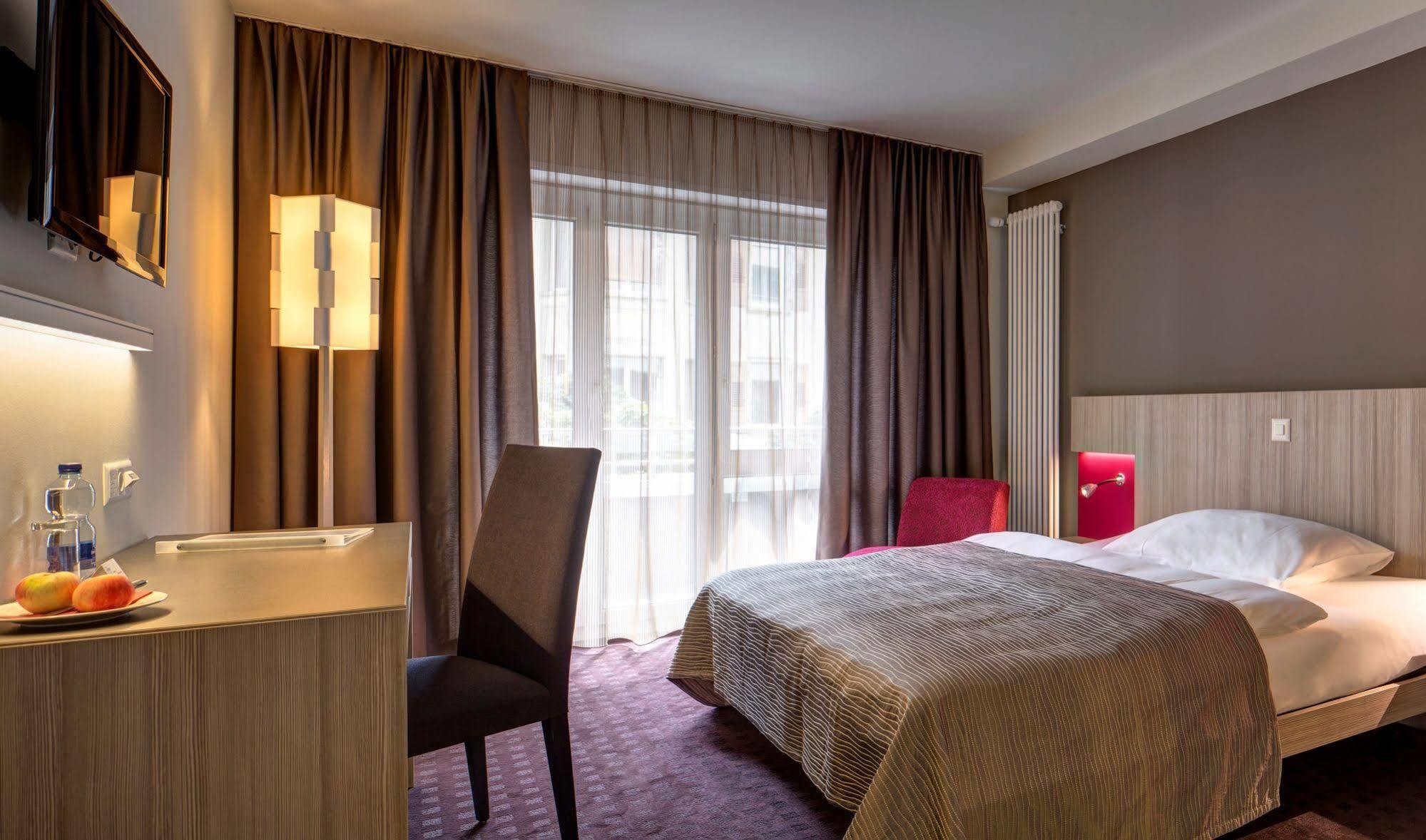 Baxter Hotel Visp Exterior photo